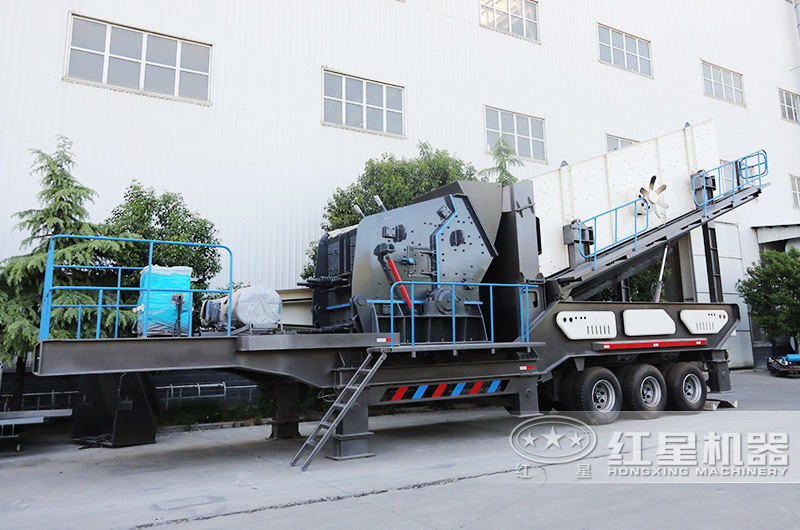 小型車(chē)載式鵝卵石破碎機(jī)，輪胎反擊破