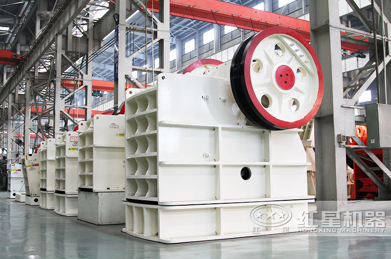 57破碎機產量40-110t/h，性價比高，超多客戶都選擇的破碎機