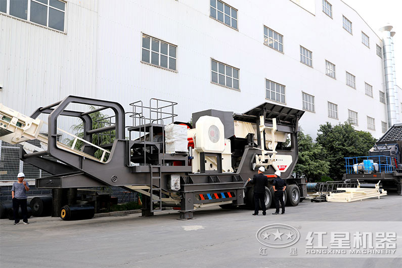 顎式移動磕石機，石頭粗碎更給力