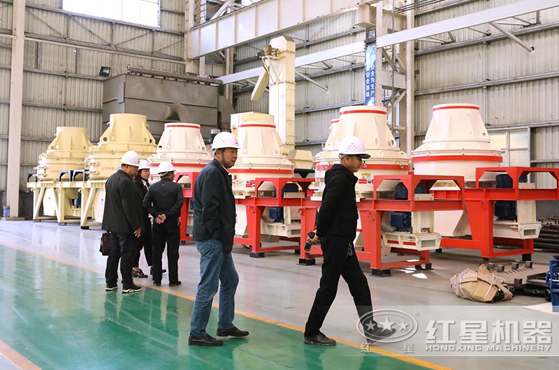 客戶來廠參觀，購機